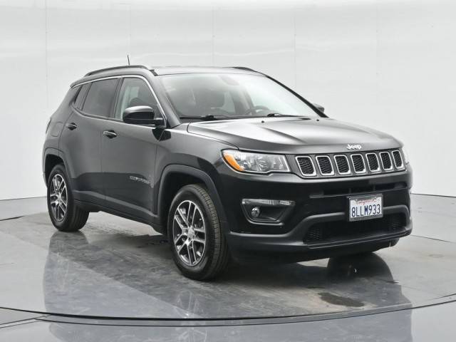 2019 Jeep Compass Latitude FWD photo