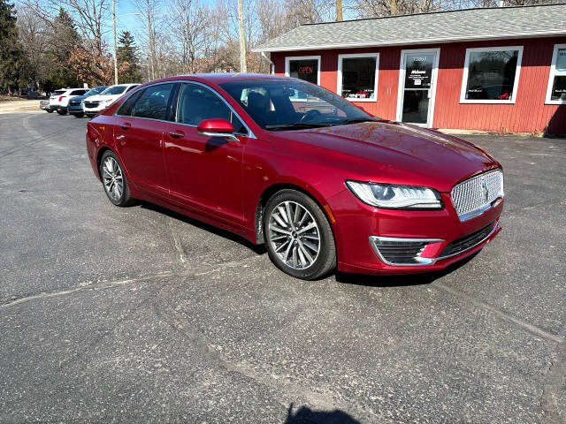 2017 Lincoln MKZ Premiere FWD photo