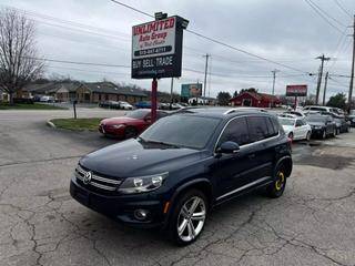 2016 Volkswagen Tiguan R-Line FWD photo