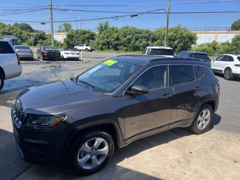 2019 Jeep Compass Latitude FWD photo