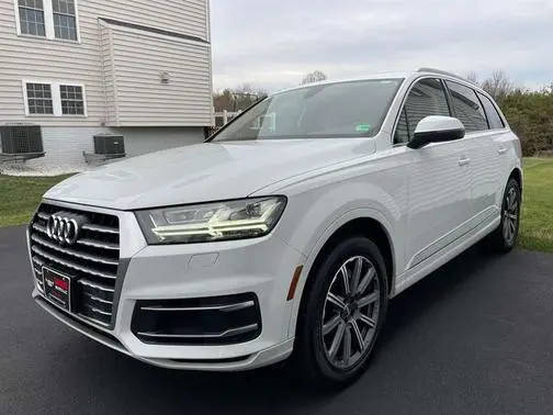 2019 Audi Q7 Premium Plus AWD photo