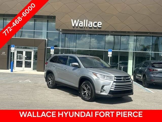 2019 Toyota Highlander LE Plus AWD photo