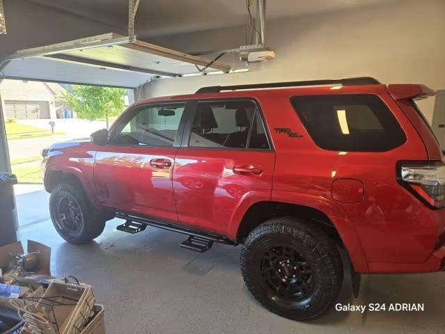 2019 Toyota 4Runner TRD Off Road Premium 4WD photo