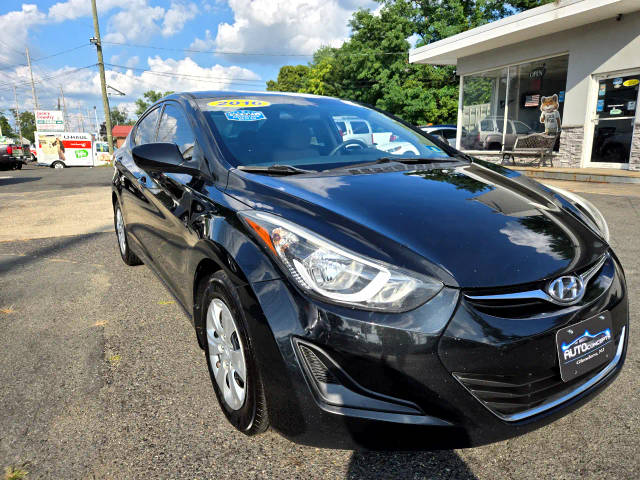 2016 Hyundai Elantra SE FWD photo