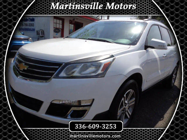 2017 Chevrolet Traverse LT FWD photo