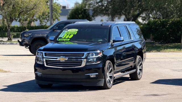 2018 Chevrolet Suburban Premier 4WD photo