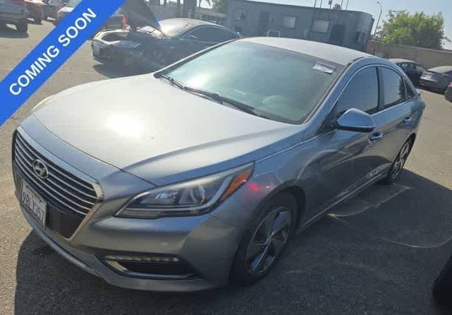 2016 Hyundai Sonata FWD photo