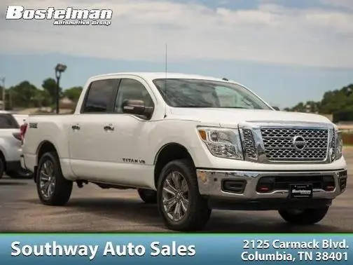 2019 Nissan Titan SV 4WD photo