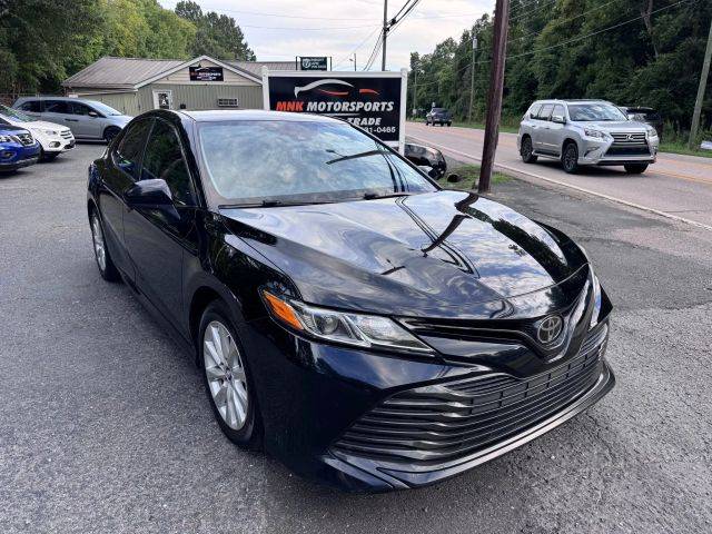 2019 Toyota Camry LE FWD photo