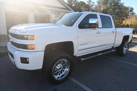 2019 Chevrolet Silverado 2500HD LT 4WD photo