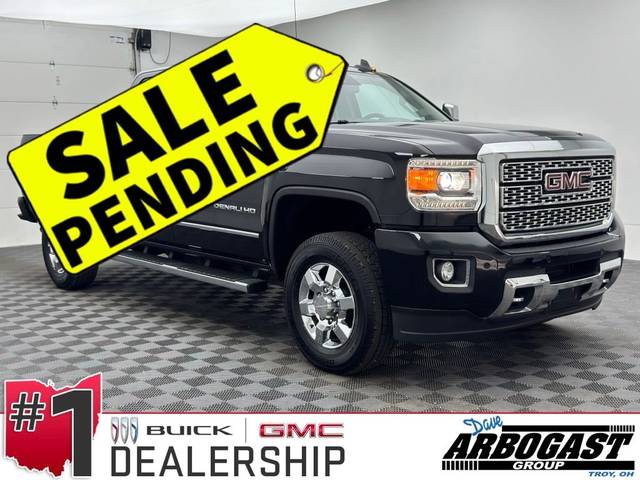 2019 GMC Sierra 3500HD Denali 4WD photo