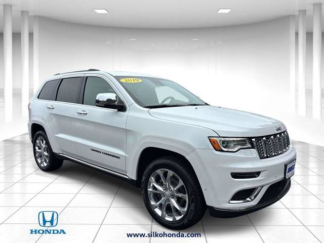 2019 Jeep Grand Cherokee Summit 4WD photo
