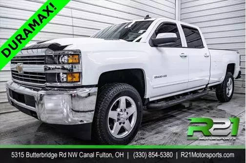 2018 Chevrolet Silverado 2500HD LT 4WD photo