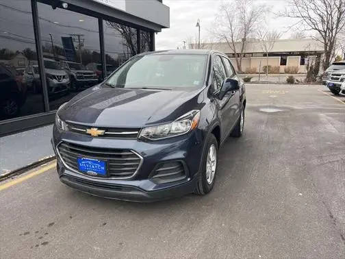 2019 Chevrolet Trax LS FWD photo