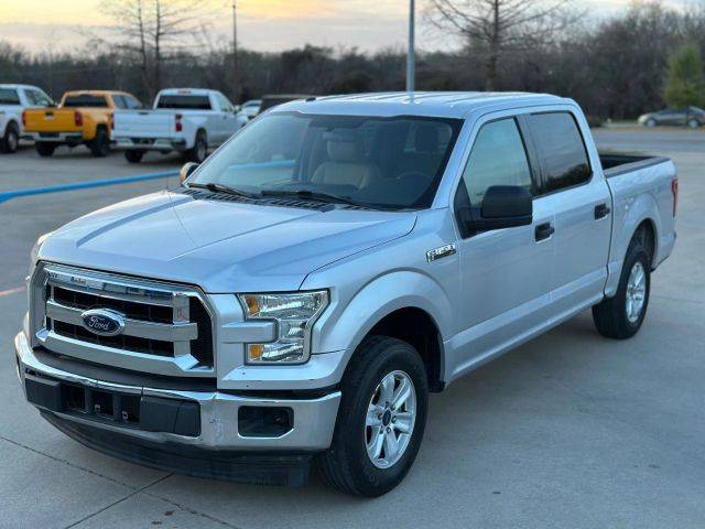 2017 Ford F-150 XLT RWD photo