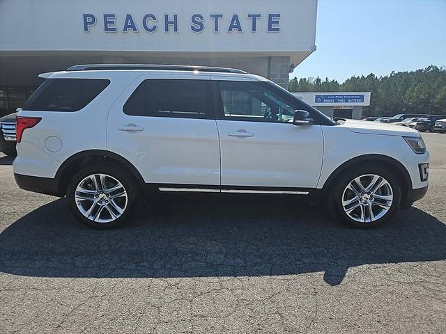 2016 Ford Explorer XLT FWD photo