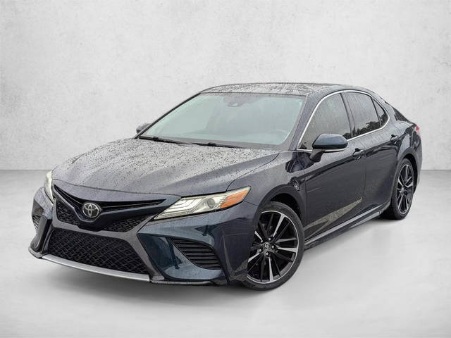 2019 Toyota Camry XSE FWD photo