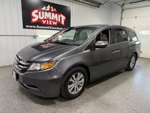 2016 Honda Odyssey SE FWD photo