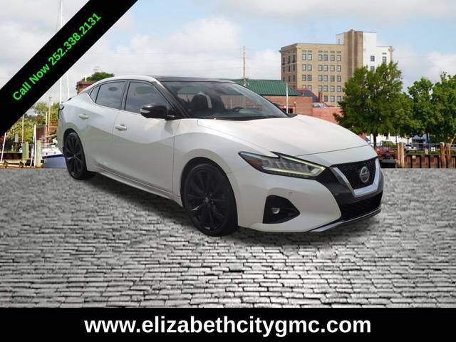 2019 Nissan Maxima SR FWD photo