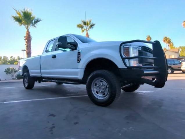 2019 Ford F-250 Super Duty XL 4WD photo