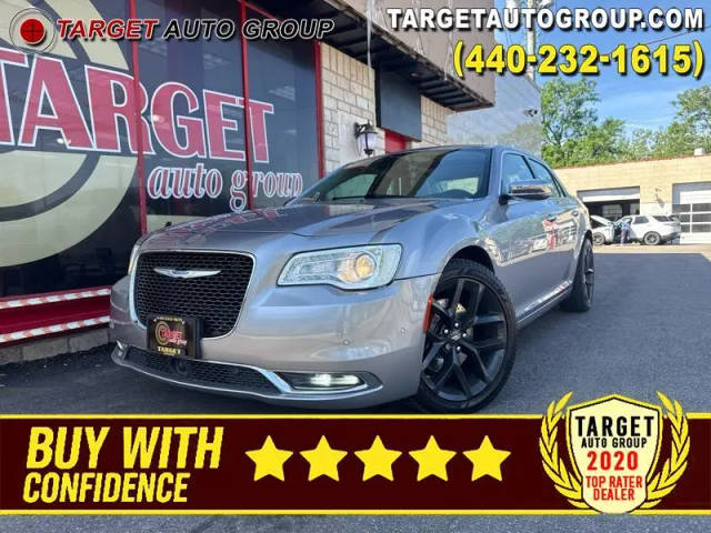 2018 Chrysler 300 Limited AWD photo