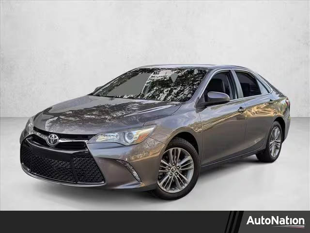 2017 Toyota Camry SE FWD photo