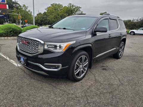 2017 GMC Acadia Denali AWD photo