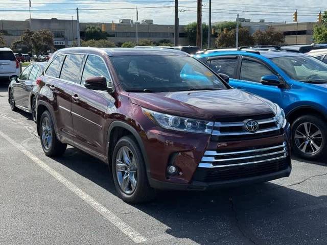 2019 Toyota Highlander Limited Platinum AWD photo
