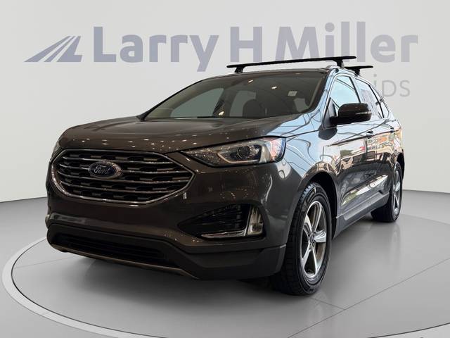 2019 Ford Edge SEL FWD photo