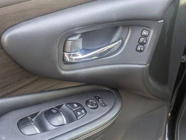 2019 Nissan Murano Platinum FWD photo