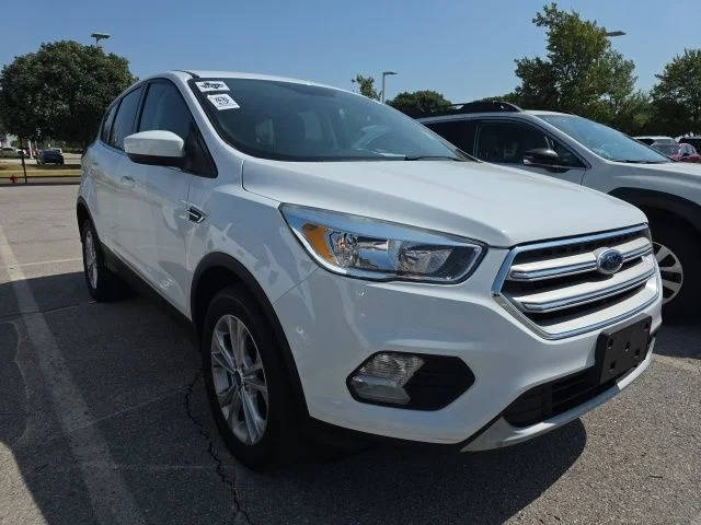 2019 Ford Escape SE 4WD photo