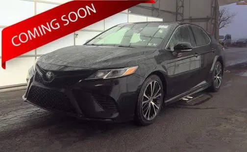 2019 Toyota Camry SE FWD photo