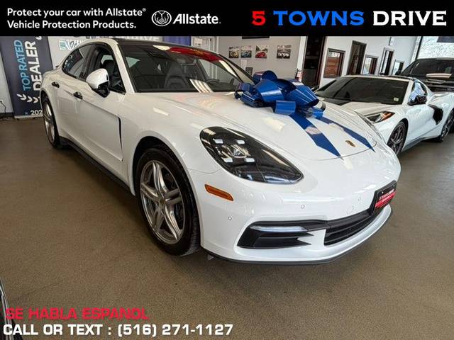 2018 Porsche Panamera 4 AWD photo