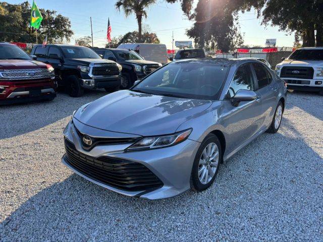 2019 Toyota Camry LE FWD photo