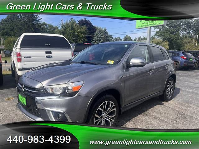 2019 Mitsubishi Outlander Sport SE 2.0 FWD photo