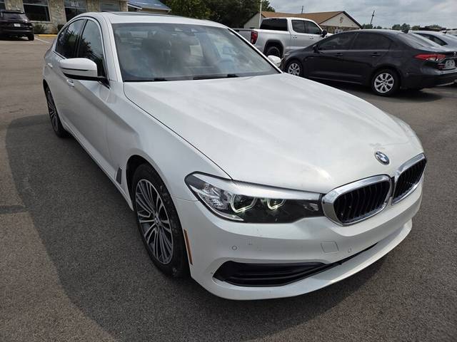 2019 BMW 5 Series 540i RWD photo