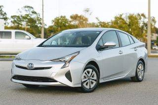 2018 Toyota Prius Two Eco FWD photo