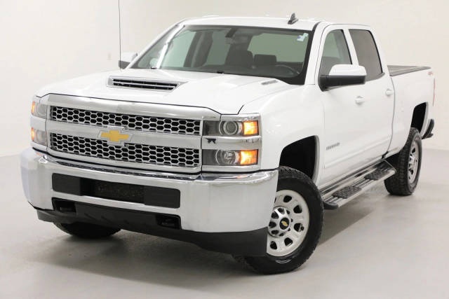 2019 Chevrolet Silverado 2500HD LT 4WD photo