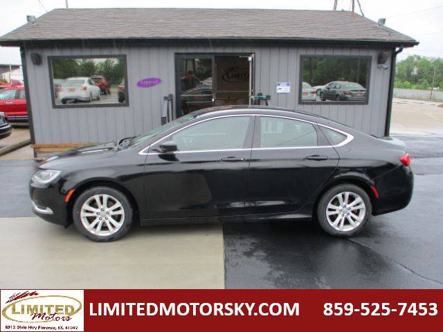 2016 Chrysler 200 Limited FWD photo