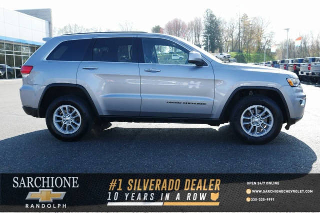 2019 Jeep Grand Cherokee Laredo 4WD photo