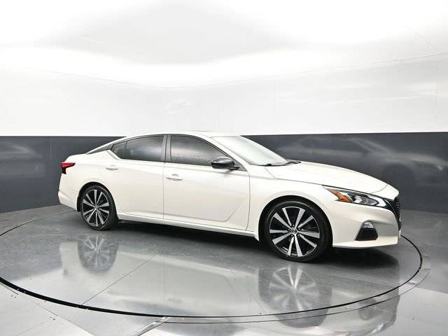 2019 Nissan Altima 2.5 SR FWD photo