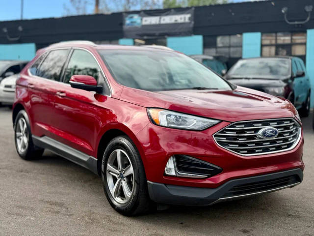 2019 Ford Edge SEL AWD photo