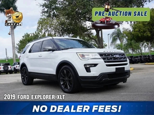 2019 Ford Explorer XLT FWD photo