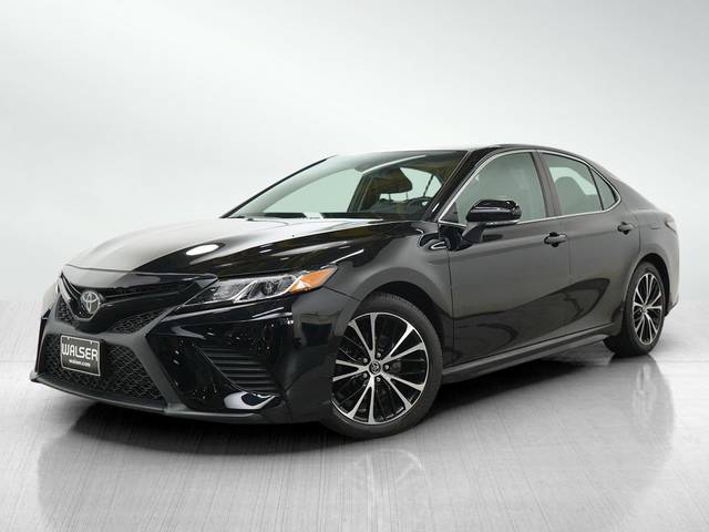 2019 Toyota Camry SE FWD photo