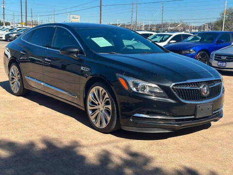 2018 Buick LaCrosse Essence FWD photo