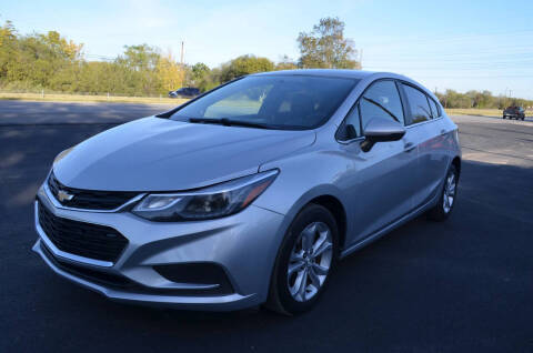 2019 Chevrolet Cruze LT FWD photo