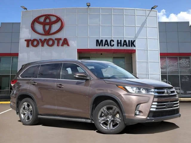 2019 Toyota Highlander Limited Platinum FWD photo