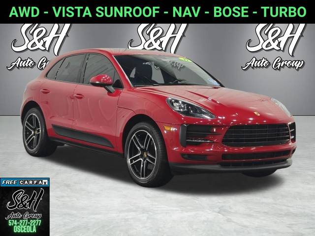2019 Porsche Macan  AWD photo