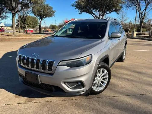 2019 Jeep Cherokee Latitude FWD photo