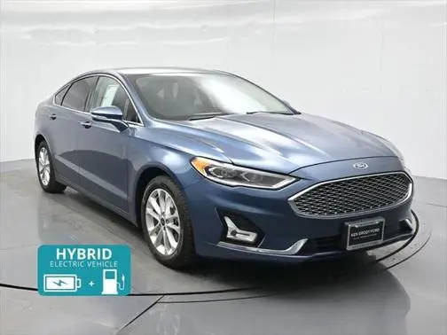 2019 Ford Fusion Energi Titanium FWD photo